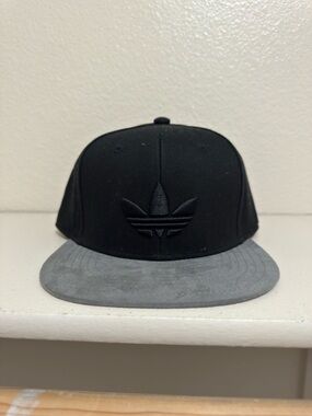 Adidas Black Crown with Gray Suede Brim Snapback Hat